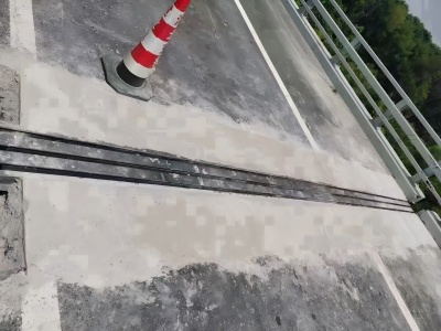 牡丹伸缩缝更换后浇筑材料快速结构修补料速砼的产品特点及施工流程​